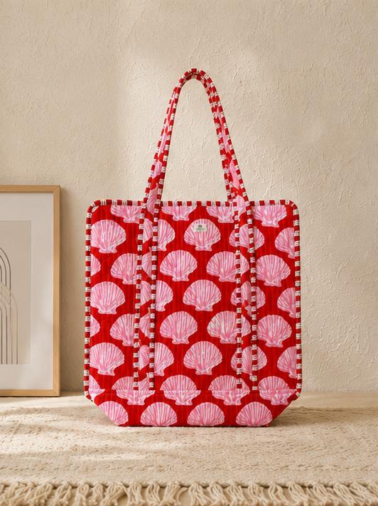 Coastal Shell Quilted Cotton Zipper Tote Bag